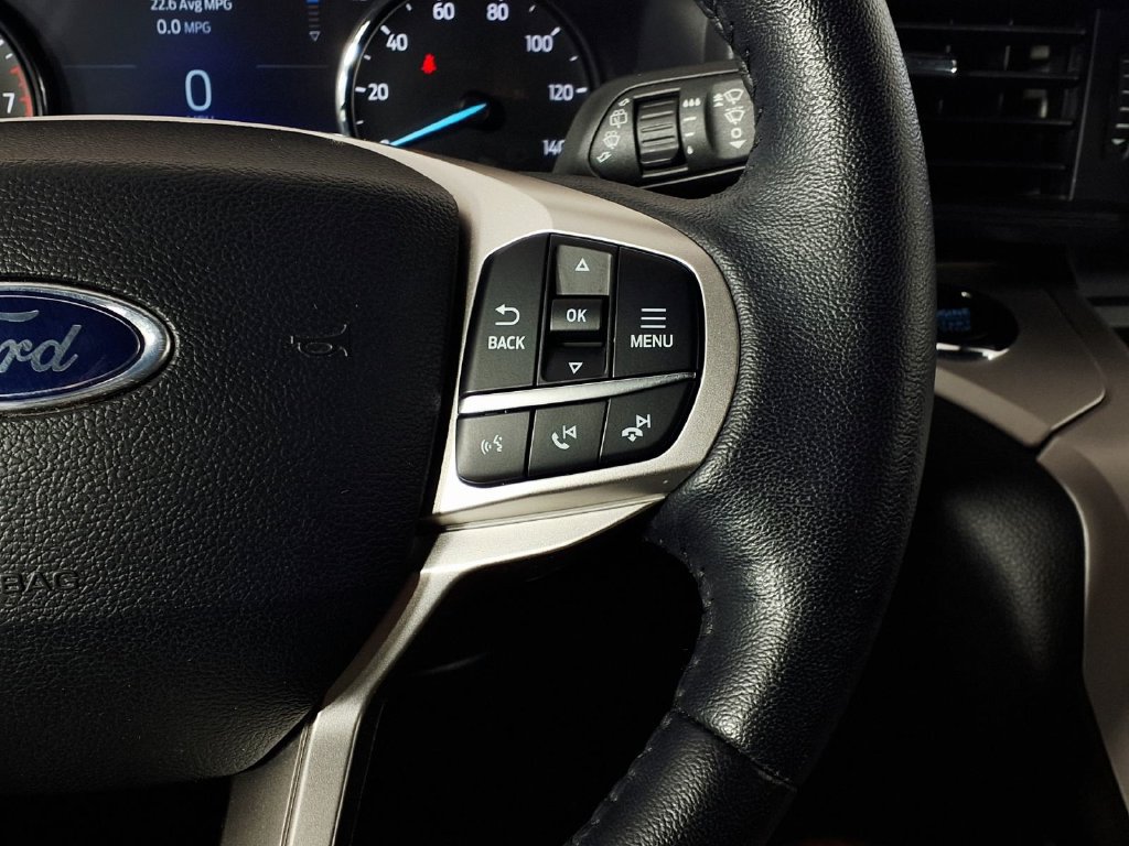 Used 2024 Ford Explorer XLT RWD image 20