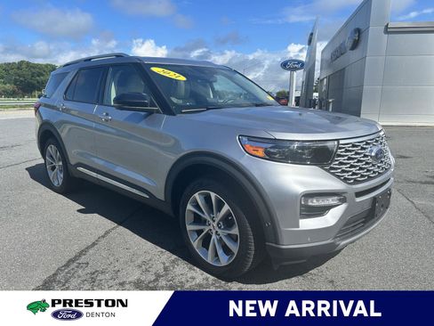 Used 2021 Ford Explorer Platinum w/ Equipment Group 601A AWD/4WD image 10
