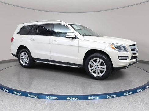 Used 2014 Mercedes-Benz GL 450 4MATIC image 3