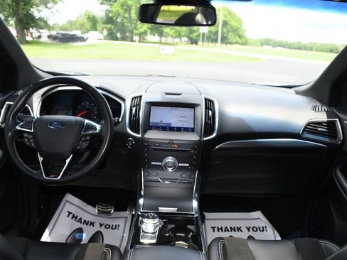 Used 2019 Ford Edge ST w/ Equipment Group 401A AWD/4WD image 28