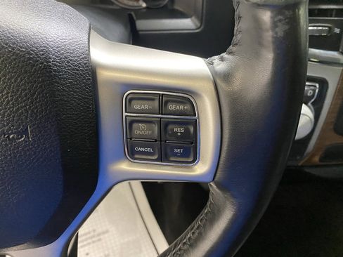 Used 2018 RAM 1500 Laramie image 27