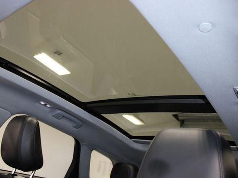 Used 2022 Lincoln Corsair Grand Touring image 51