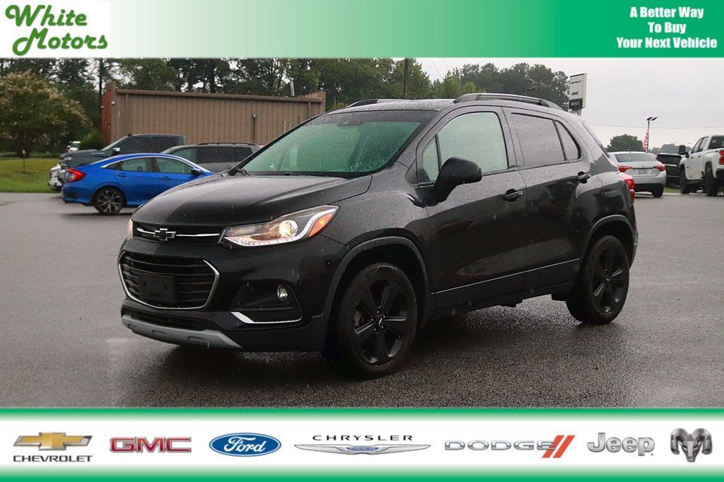 Used 2018 Chevrolet Trax Premier w/ Midnight Edition AWD/4WD image 1