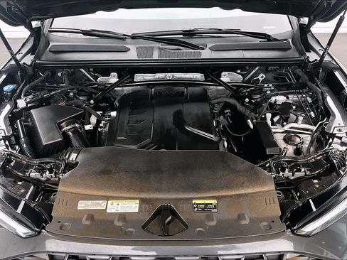 Certified 2025 Audi Q5 Premium w/ Convenience Package AWD/4WD image 30