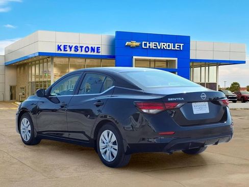 Used 2025 Nissan Sentra S FWD image 5