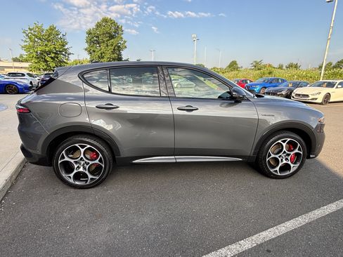 Used 2024 Alfa Romeo Tonale Ti w/ Active Assist Package AWD/4WD image 9