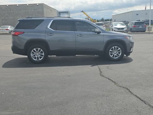 Used 2019 Chevrolet Traverse LT AWD/4WD image 10