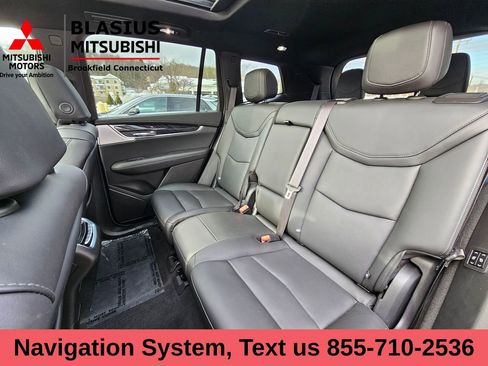 Used 2024 Cadillac XT6 Premium Luxury image 18