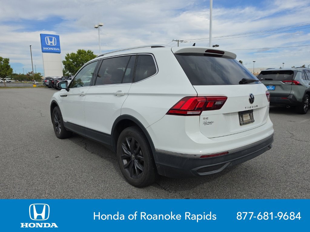 Used 2022 Volkswagen Tiguan SE AWD/4WD image 3