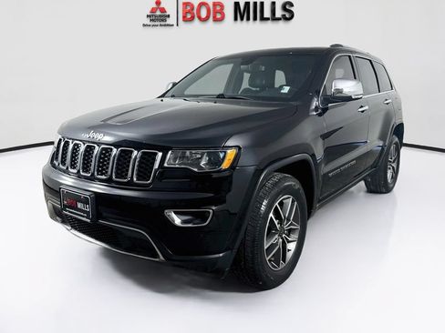 Used 2020 Jeep Grand Cherokee Limited AWD/4WD image 3
