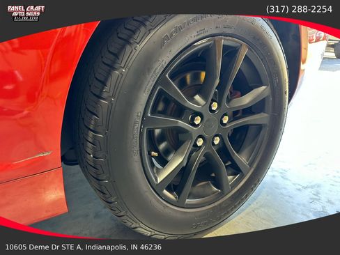 Used 2013 Chevrolet Camaro LT RWD image 19