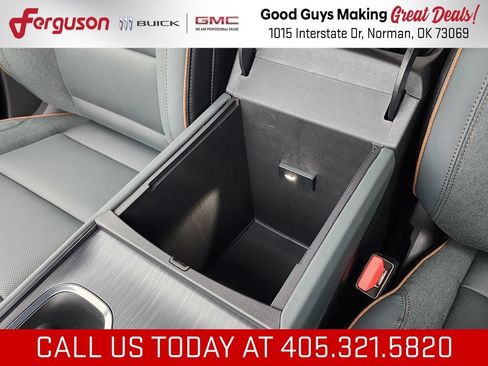 New 2026 GMC Acadia AT4 w/ Super Cruise Package AWD/4WD image 36