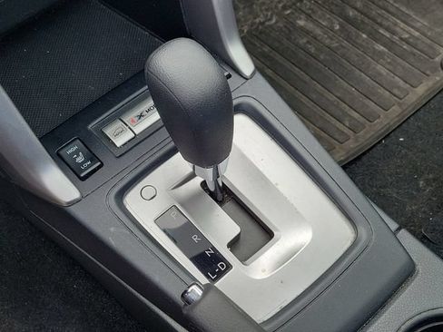 Used 2018 Subaru Forester 2.5i Premium w/ All-Weather Package AWD/4WD image 16