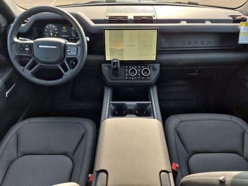 New 2026 Land Rover Defender 110 X-Dynamic SE AWD/4WD image 8