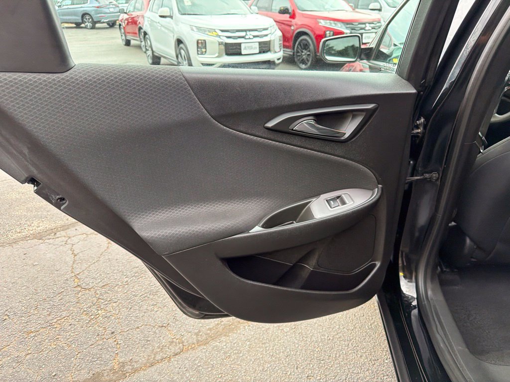 Used 2024 Chevrolet Malibu LT FWD image 26