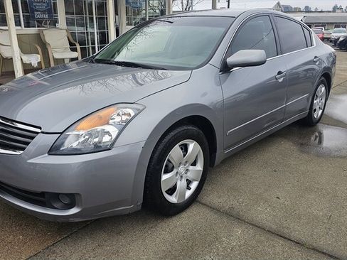 Used 2008 Nissan Altima 2.5 S image 2