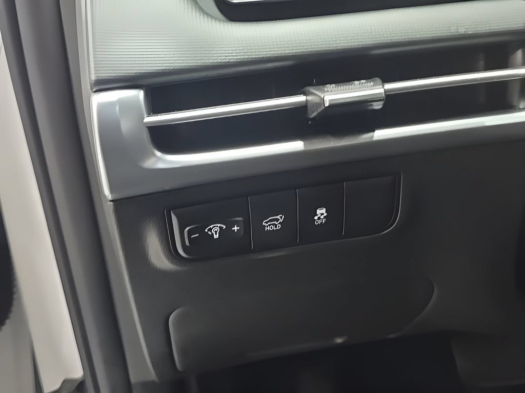 Certified 2025 Hyundai Tucson SEL AWD/4WD image 12