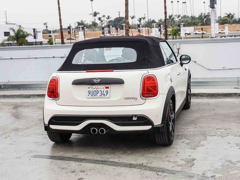 Used 2023 MINI Cooper S FWD image 9