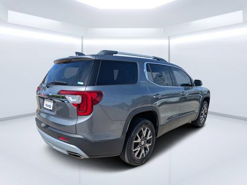Used 2020 GMC Acadia SLE w/ Driver Convenience Package FWD image 3