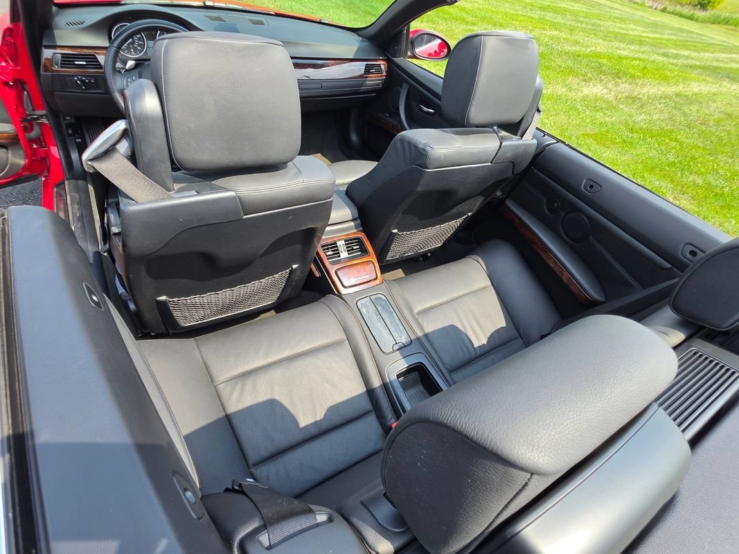 Used 2007 BMW 335i Convertible RWD image 24