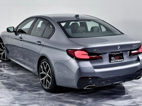 Used 2023 BMW 540i xDrive w/ M Sport Package image 12