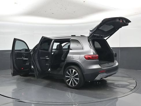 Used 2022 Mercedes-Benz GLB 250 image 56