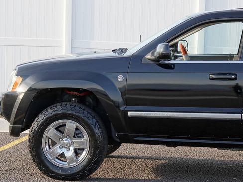 Used 2007 Jeep Grand Cherokee Overland AWD/4WD image 13