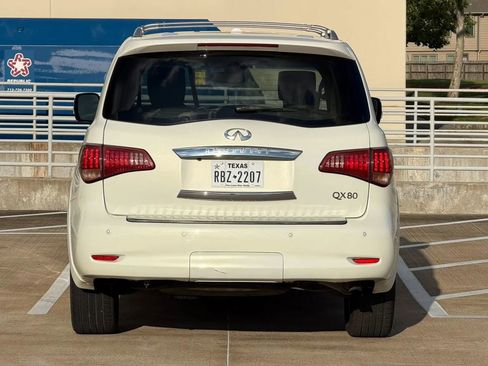 Used 2014 INFINITI QX80 2WD w/ Deluxe Touring Package image 5