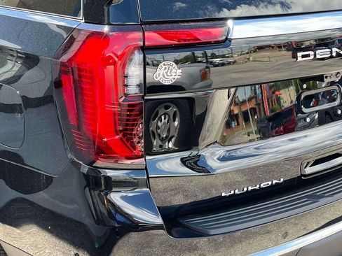 New 2026 GMC Yukon XL Denali AWD/4WD image 10