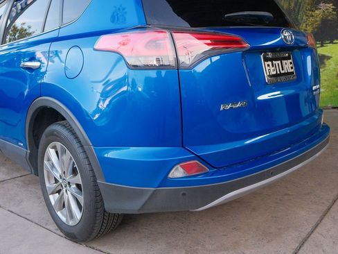 Used 2018 Toyota RAV4 Limited image 26