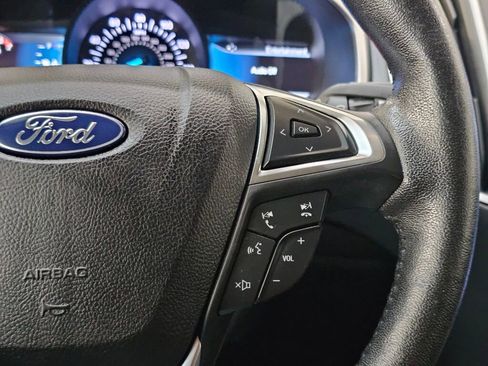 Used 2021 Ford Edge SEL w/ Cargo Accessory Package AWD/4WD image 29