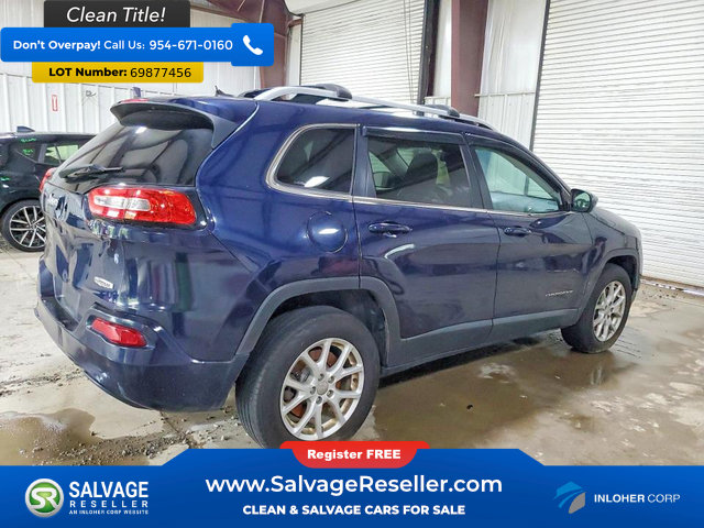 Used 2015 Jeep Cherokee Latitude w/ Comfort/Convenience Group AWD/4WD image 4
