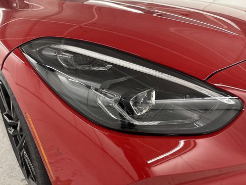 Used 2025 BMW Z4 M40i w/ Edition RWD image 11