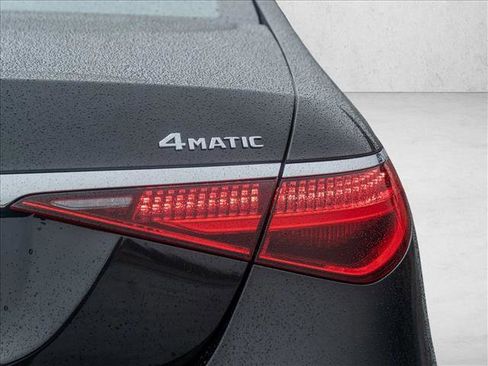 Used 2023 Mercedes-Benz S 580e 4MATIC Sedan image 13