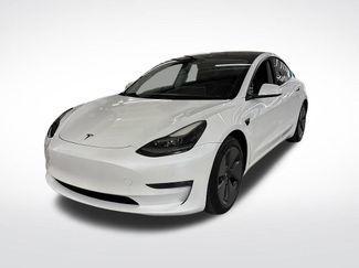 Used 2021 Tesla Model 3 Standard Range Plus RWD video 1