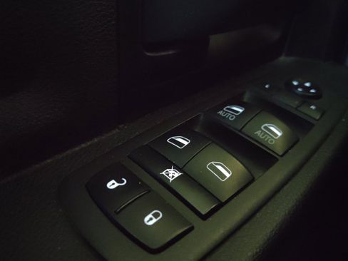 Used 2021 RAM 2500 Tradesman RWD image 27