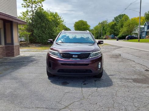 Used 2015 Kia Sorento LX image 3
