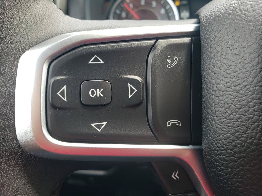 Used 2025 RAM 1500 Big Horn AWD/4WD image 17