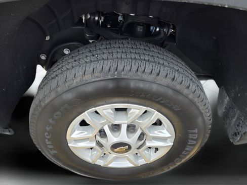 Used 2026 Chevrolet Silverado 2500 LT AWD/4WD image 29