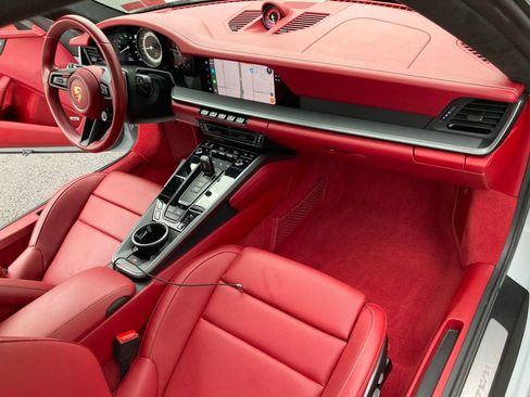 Certified 2024 Porsche 911 Carrera S image 21