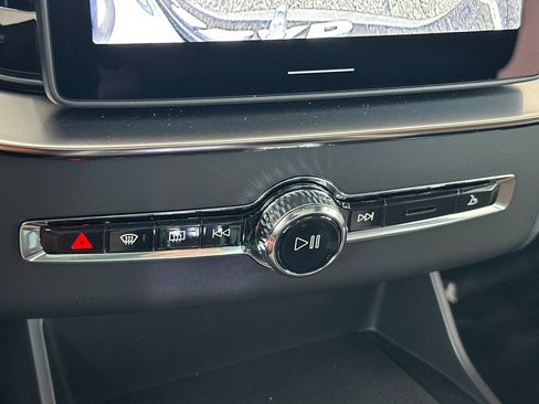New 2026 Volvo XC90 B6 Plus AWD/4WD image 18