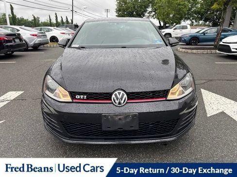 Used 2015 Volkswagen GTI S FWD image 22