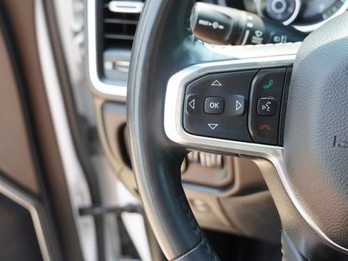 Used 2023 RAM 1500 Laramie AWD/4WD image 28