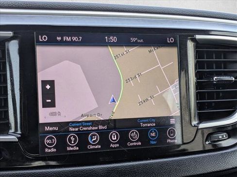 Used 2019 Chrysler Pacifica Touring-L w/ S Appearance Package image 15