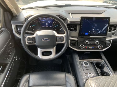 Used 2024 Ford Expedition Max XLT AWD/4WD image 25