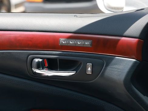 Used 2011 Lexus LS 460 w/ Luxury Value Edition RWD image 48