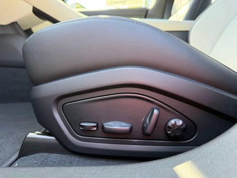 New 2026 Porsche Taycan RWD image 26