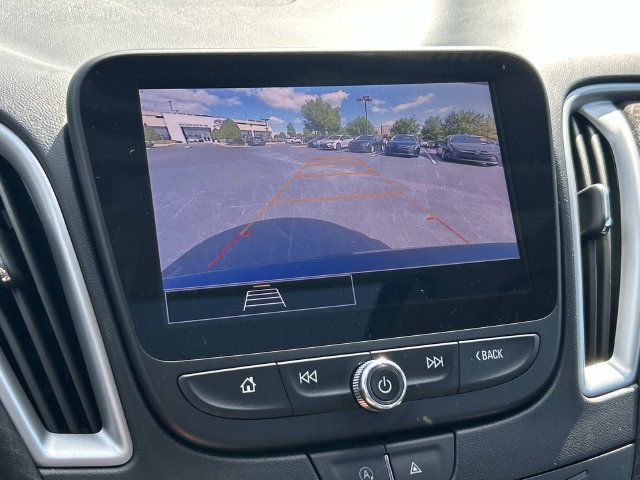 Used 2023 Chevrolet Malibu LT FWD image 23