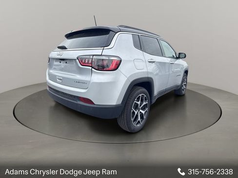 Used 2025 Jeep Compass Limited AWD/4WD image 7