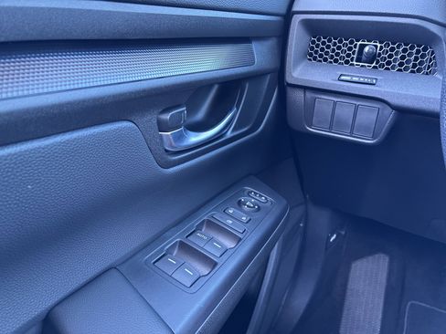 Certified 2026 Honda CR-V LX image 38